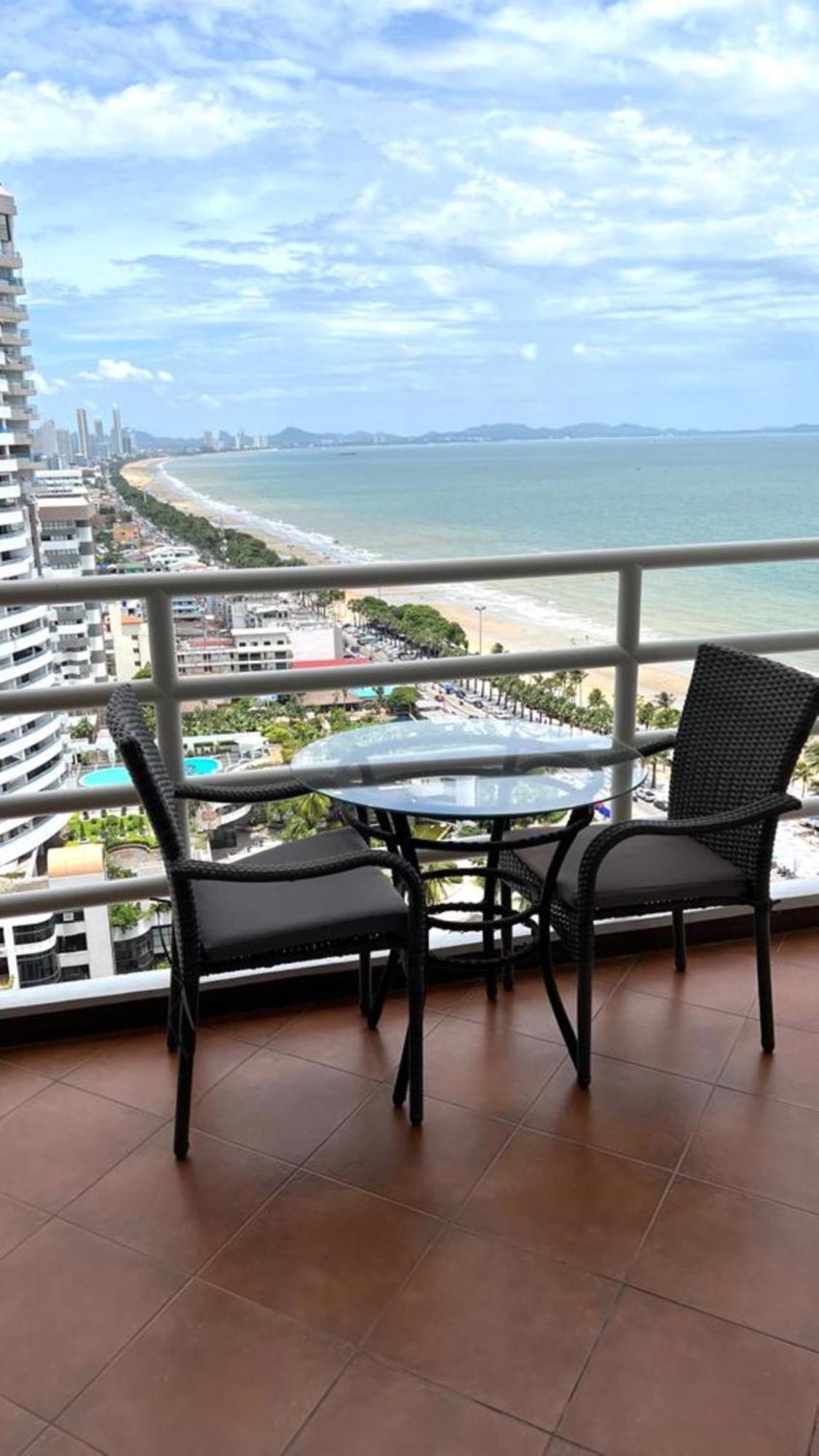 View Talay Condominium By Vlad Property Pattaya Exterior foto