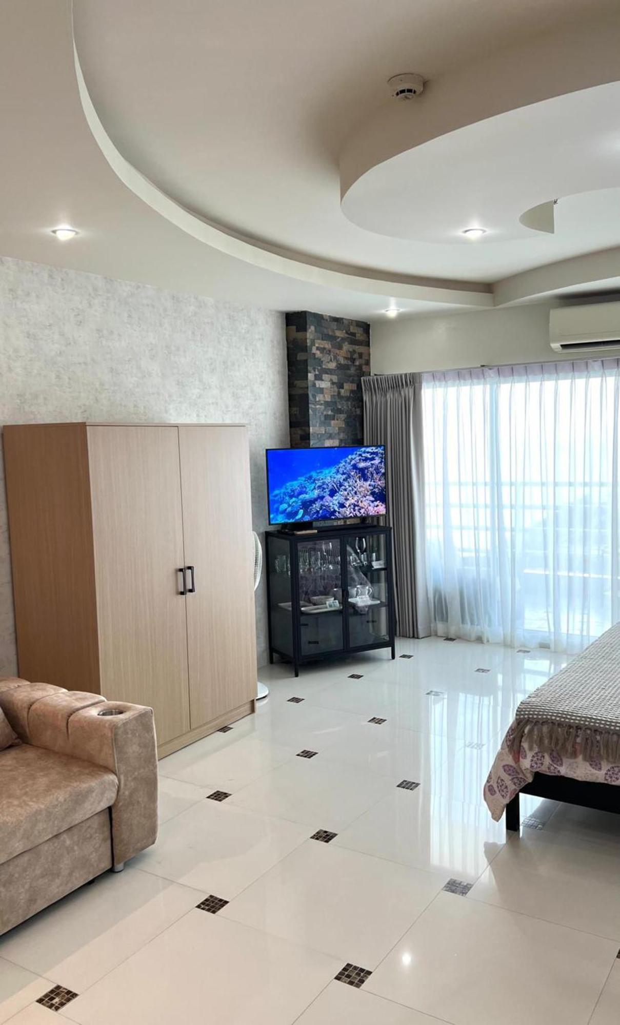 View Talay Condominium By Vlad Property Pattaya Zimmer foto