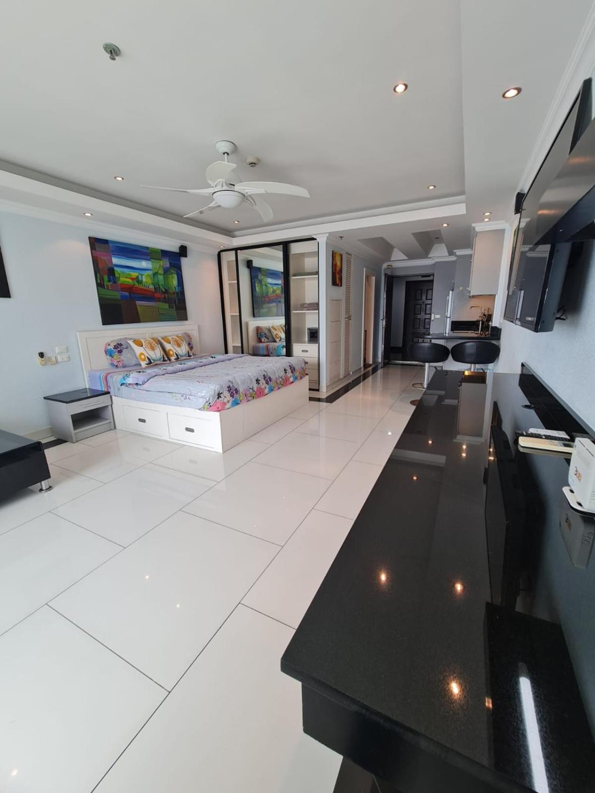 View Talay Condominium By Vlad Property Pattaya Zimmer foto